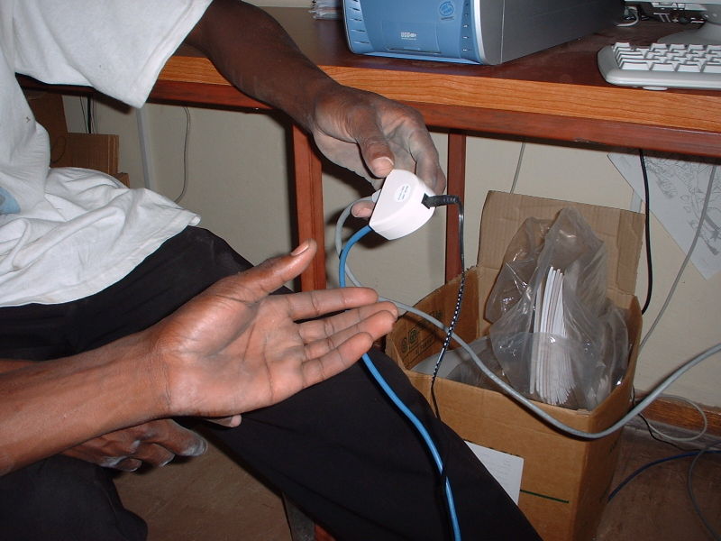 File:Sikele power over ethernet.jpg